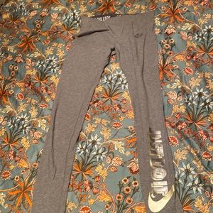 Nike workout leggings